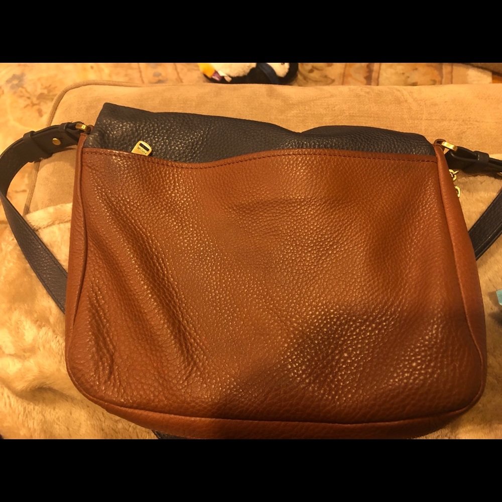 Fossil bag - Picture 3 of 3